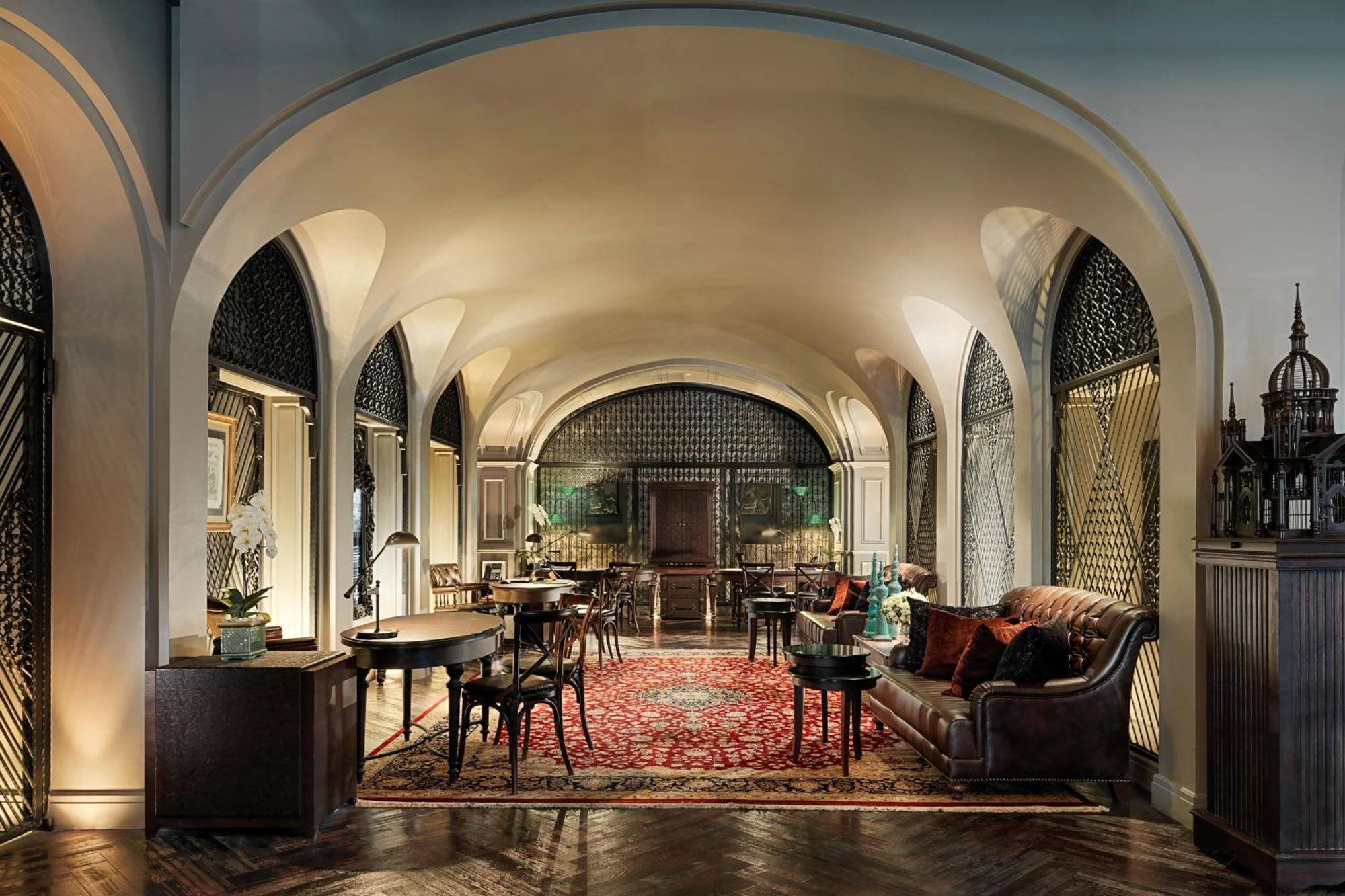 Hotel Muse Bangkok, Autograph Collection Exteriér fotografie The Library at The Ivy, St John's Wood
