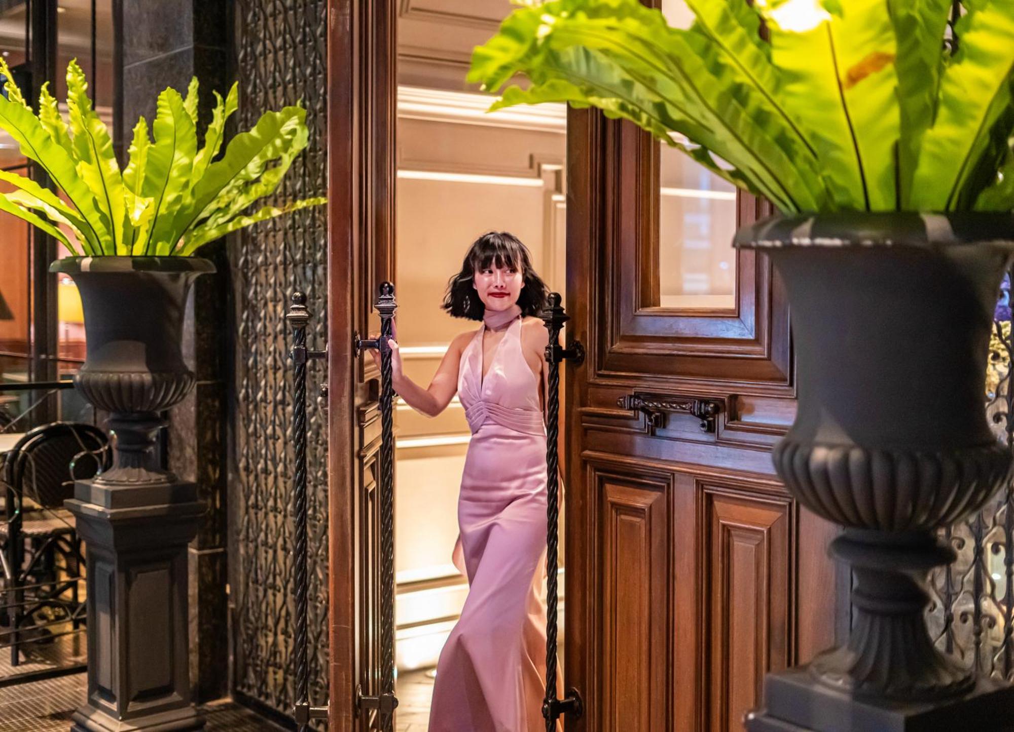 Hotel Muse Bangkok, Autograph Collection Exteriér fotografie A scene from the film